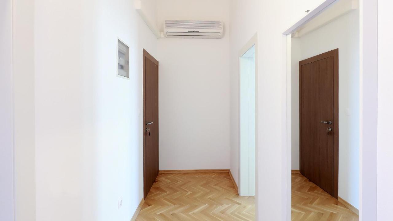 Apartments Tomy Novalja Kültér fotó
